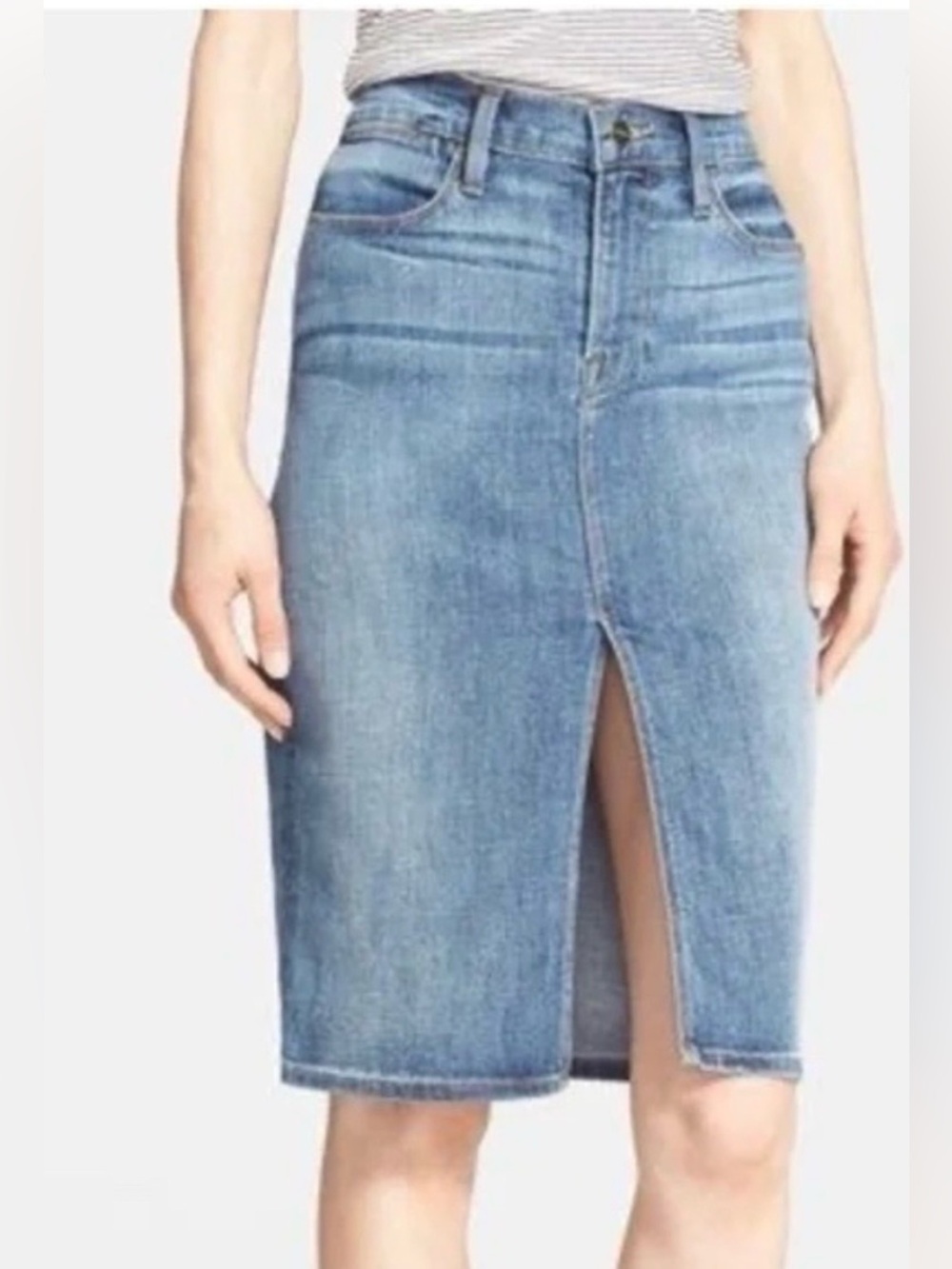 FRAME Denim Ale Pencil Skirt Weir Wash Medium Wash Size 28